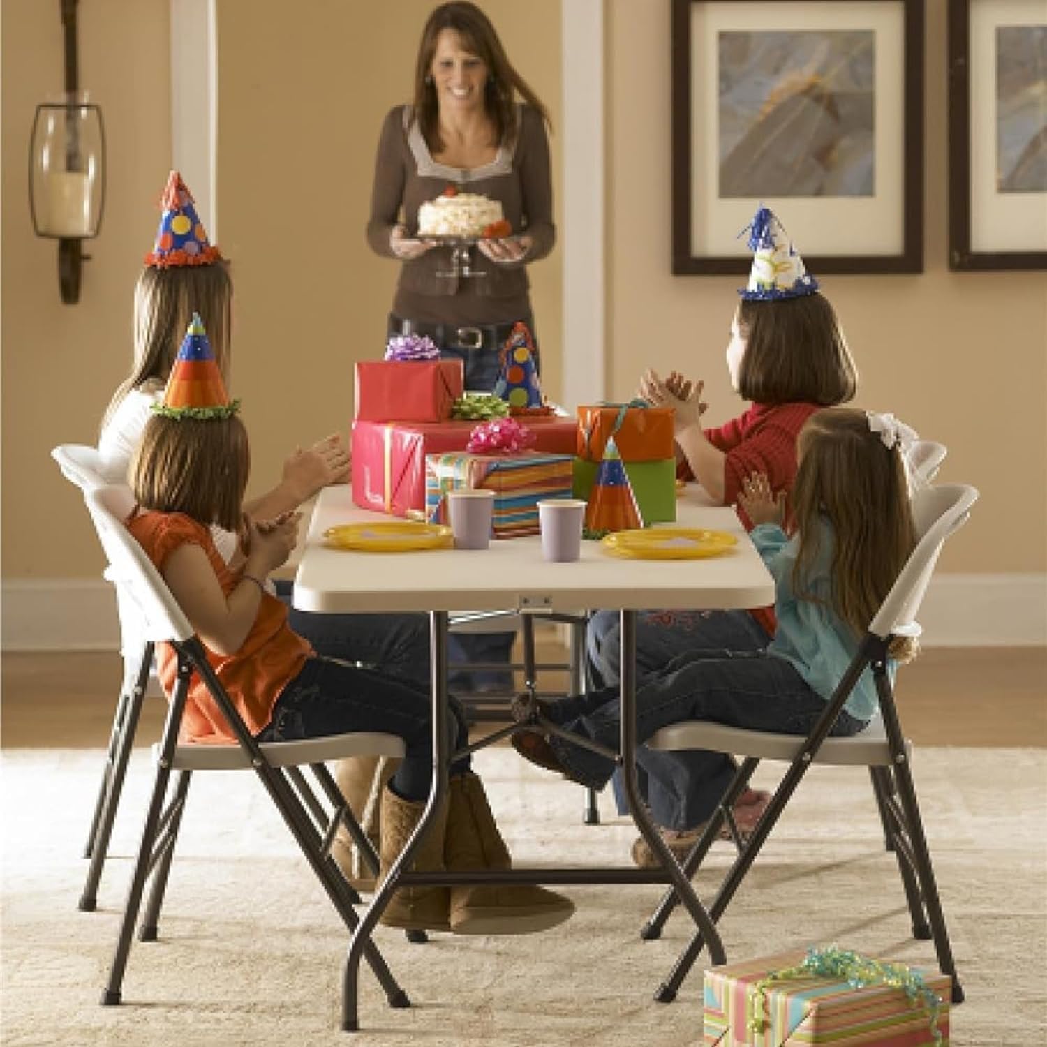 Tavolo Pieghevole Portatile salvaspazio | Tavolo richiudibile | Tavolo da campeggio con Sistema di Blocco di Sicurezza, Fino a 6 Persone - 180x75x74 cm (Bianco)