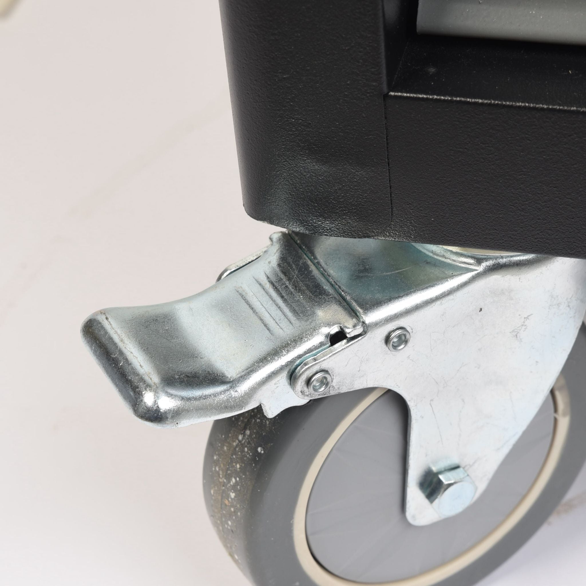 AMC Carrello porta attrezzi completo di utensili 6 cassetti con organizer completo di 1000 utensili